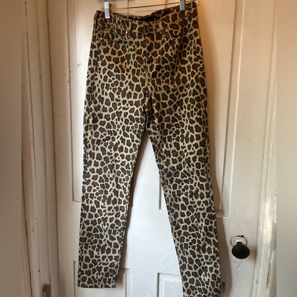 Guess 1981 High Rise Skinny Jeans (leopard/cheetah?) - Picture 2 of 8
